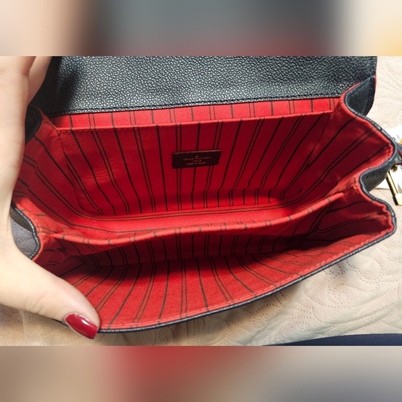 Authentic Louis Vuitton Pochette Metis Empreinte Marine Rouge - Picture 12 of 16